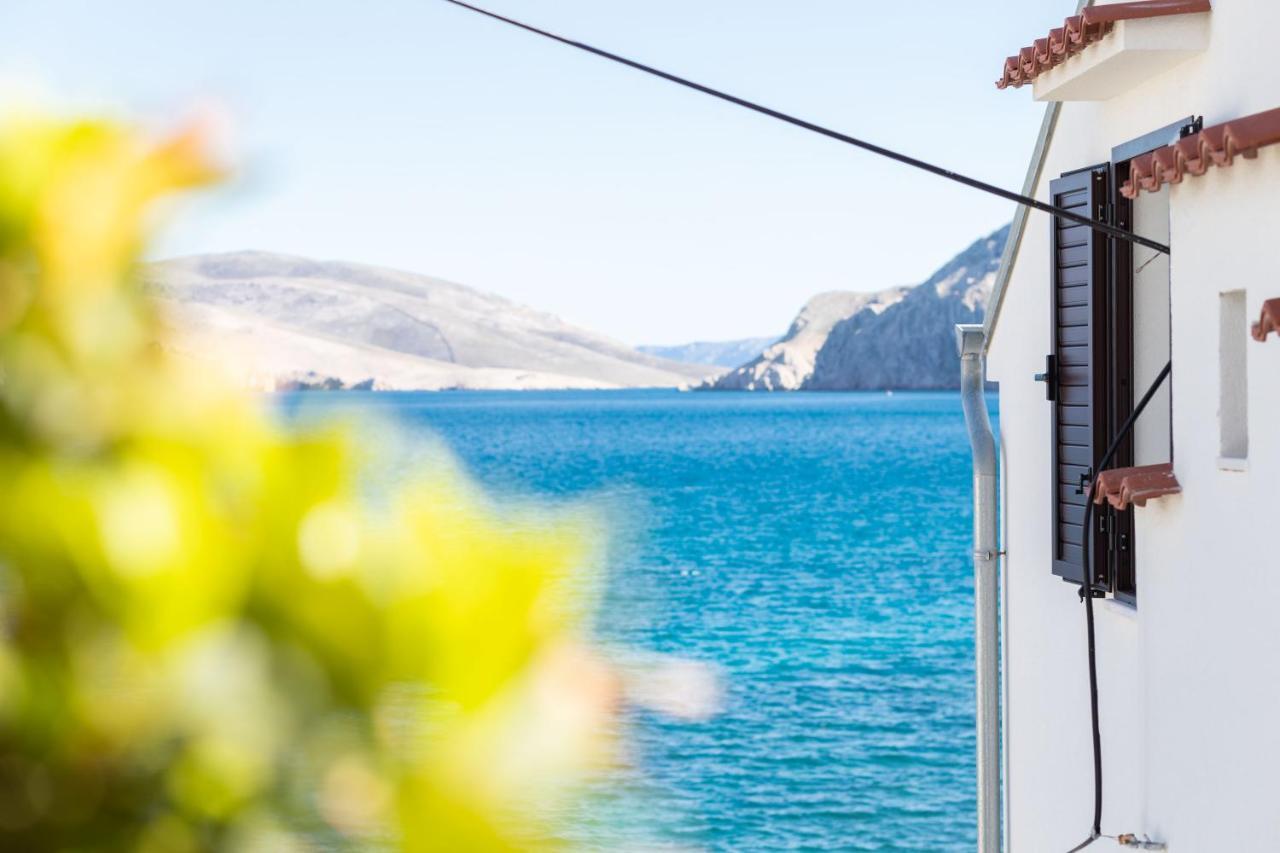 Seafront Baska Apartment Exterior photo